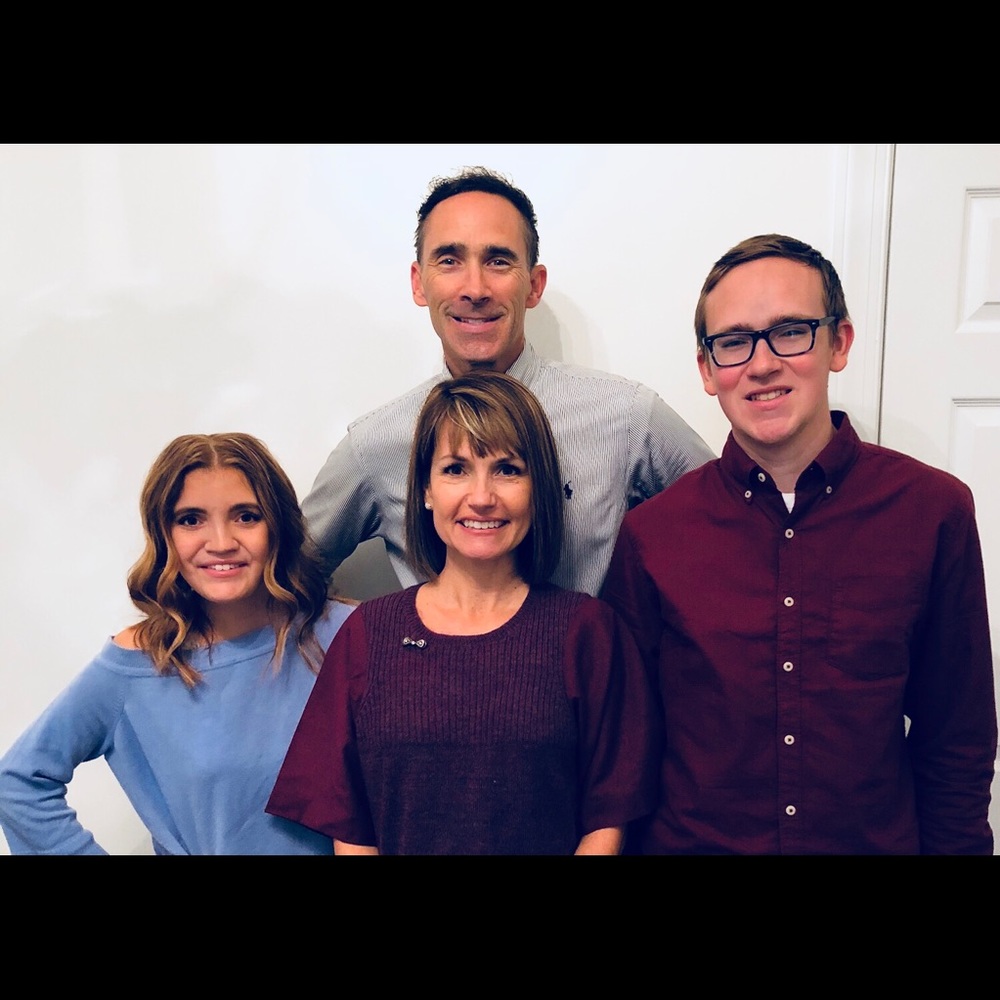 Meet your Posher, Lori